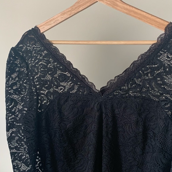 gorgeous black lace dress - Picture 2 of 2